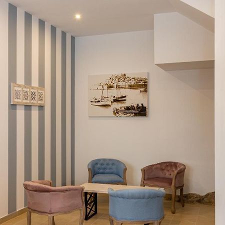 Hostal Peniscola Bagian luar foto