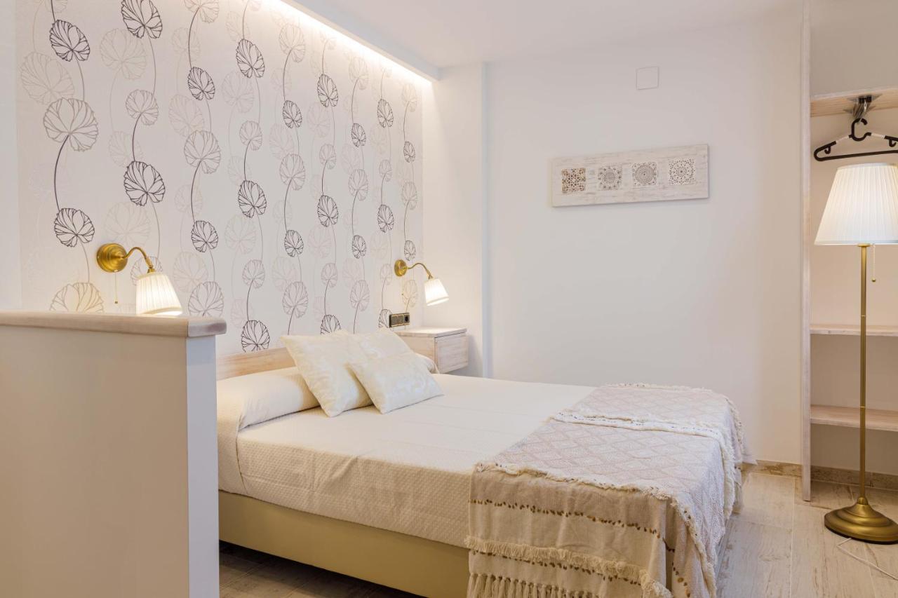 Hostal Peniscola Bagian luar foto